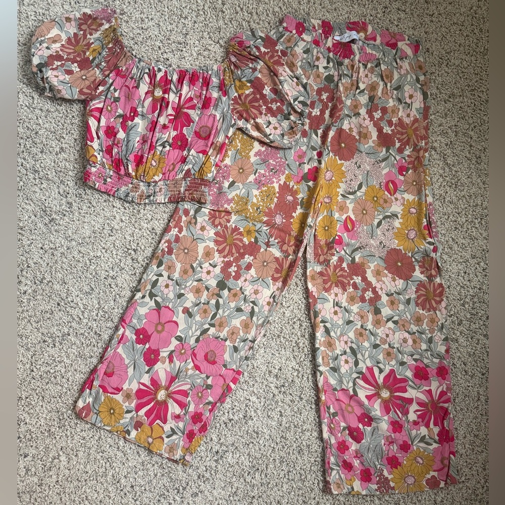 Petal & Pup Floral Ensemble with Pink and Green